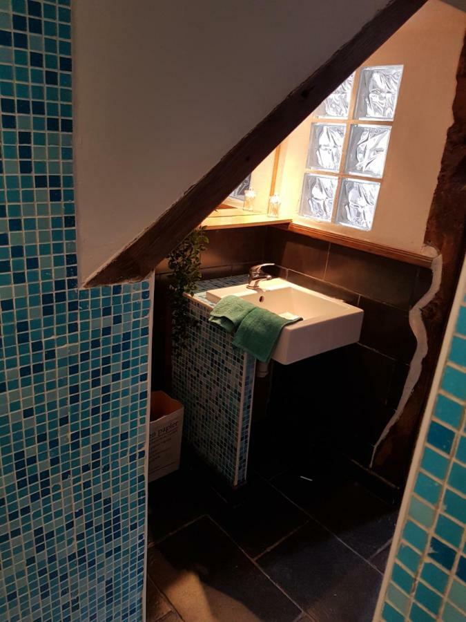 Le Logis De Judicael Villa Пампон Екстериор снимка
